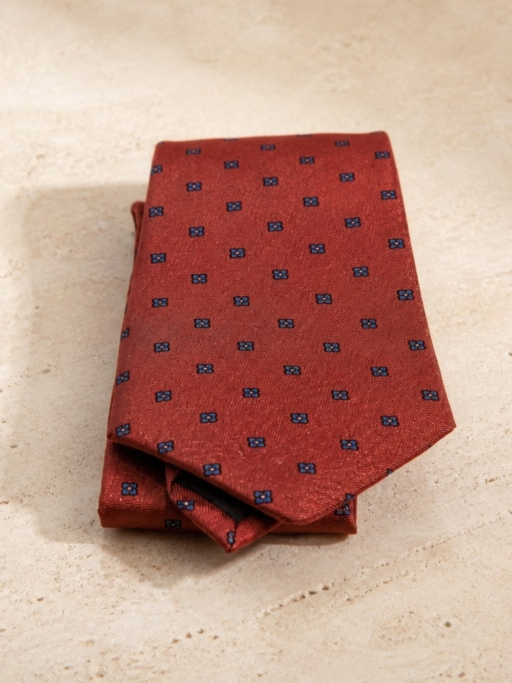 College Hall Silk Tie with Geometric Pattern